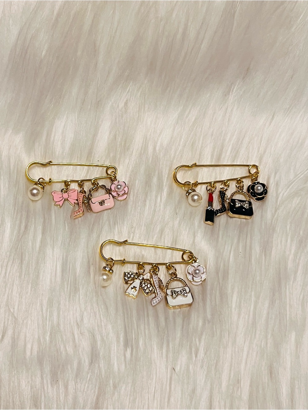 Charm Safety Pin or Brooches pink,white or black pick one Choose your color - Picture 14 of 17